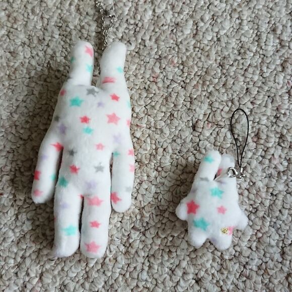 Craftholic Sloth bear double Plush Doll keychain with magnet - Colorful stars - Picture 2 of 6